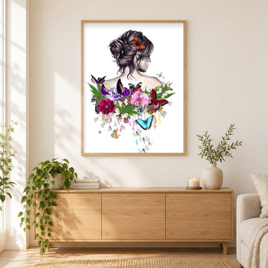 Blumen & Schmetterlinge auf ihrem Rücken als gerahmtes Diamond Painting im Wohnzimmer