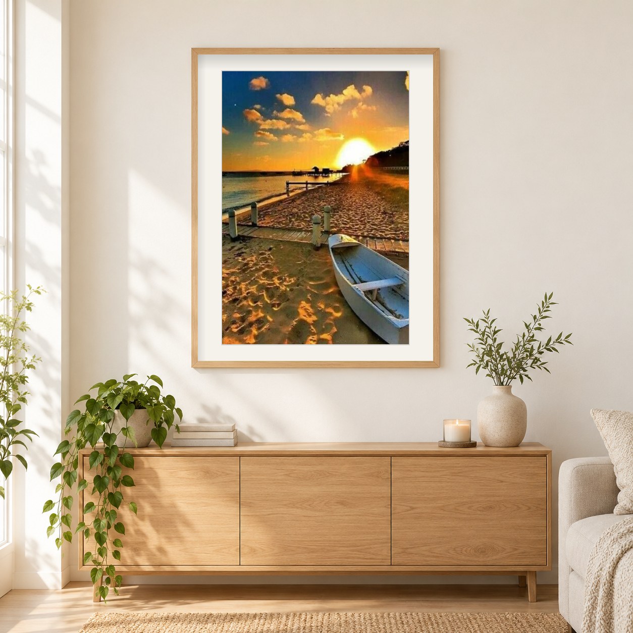 Boot am Strand als gerahmtes Diamond Painting im Wohnzimmer