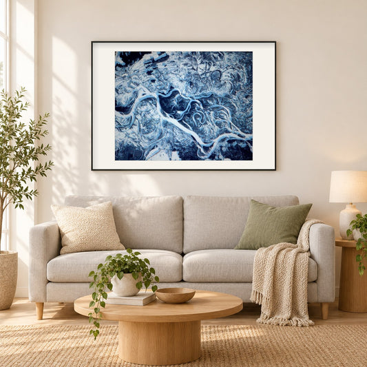 Der gefrorene wilde Dnjepr als gerahmtes Diamond Painting im Wohnzimmer