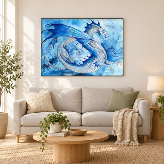 Eisdrache als gerahmtes Diamond Painting im Wohnzimmer