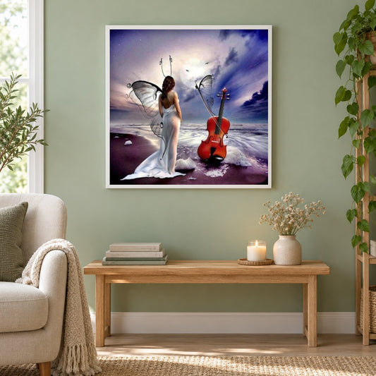 Engelsmädchen & Gitarre am Strand als gerahmtes Diamond Painting im Wohnzimmer