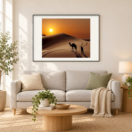 Kamel in der Wüste als gerahmtes Diamond Painting im Wohnzimmer