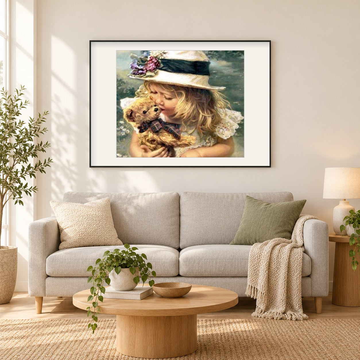 Kleines Mädchen mit Teddybär als gerahmtes Diamond Painting im Wohnzimmer