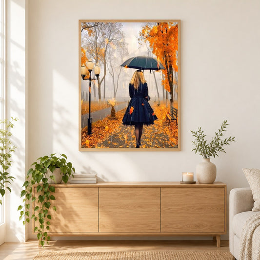 Mädchen auf regnerischer Herbststraße als gerahmtes Diamond Painting im Wohnzimmer