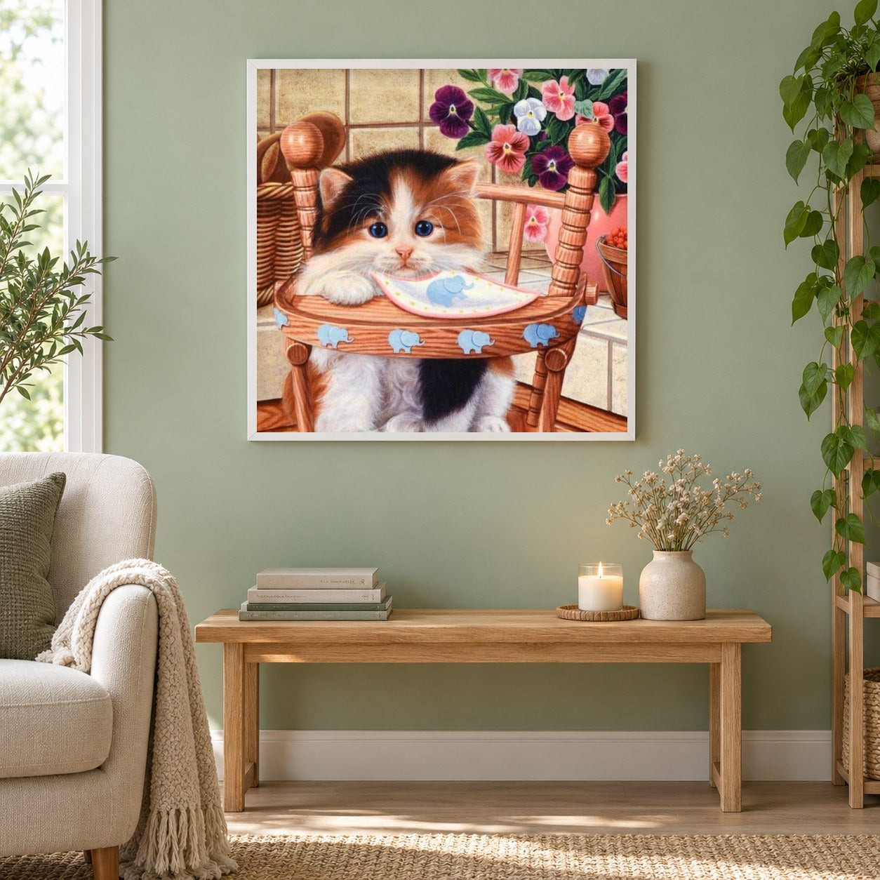 Super süßes Kätzchen & Blume als gerahmtes Diamond Painting im Wohnzimmer